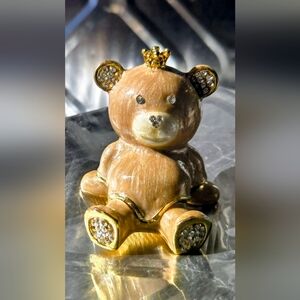 Nursery Collectable 🧸👑 Teddy Bear Trinket Box for Baby's 1st Tooth or Lock